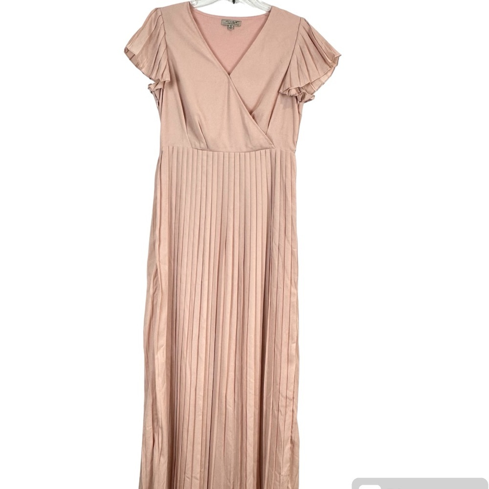 Polagram Blush Pleated Surplice Maxi Gown M🔥